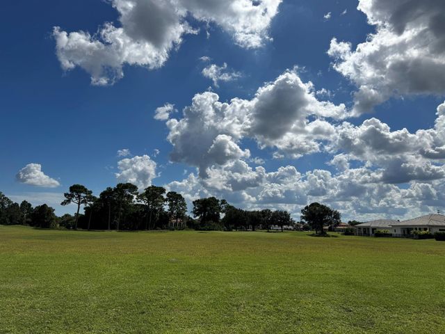 121 SE San Priverno, Port St Lucie, FL 34984