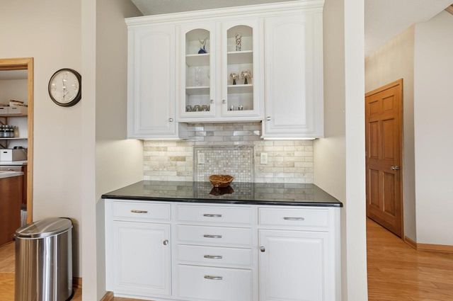 S47W23665 Frontier PASS, Waukesha, WI 53189