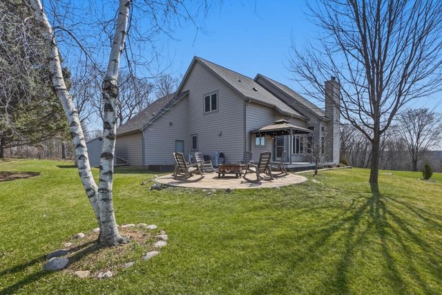 S47W23665 Frontier PASS, Waukesha, WI 53189