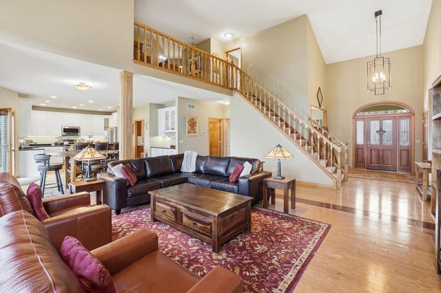 S47W23665 Frontier PASS, Waukesha, WI 53189