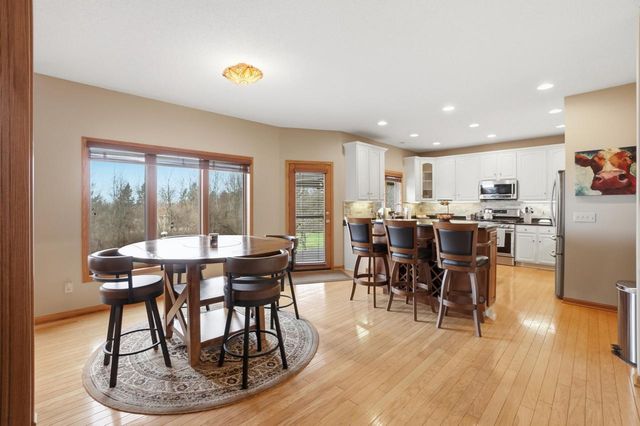 S47W23665 Frontier PASS, Waukesha, WI 53189