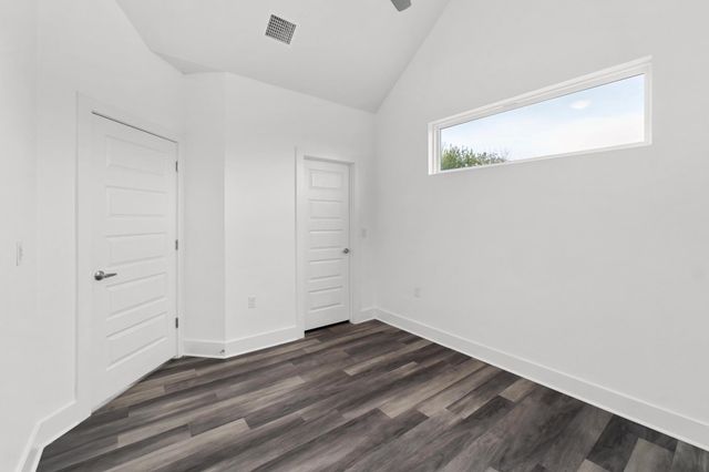 6813 SUENA DR 2, Austin, TX 78741