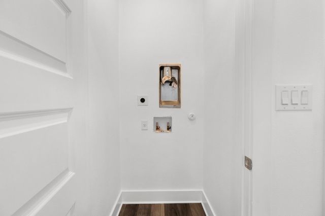 6813 SUENA DR 2, Austin, TX 78741