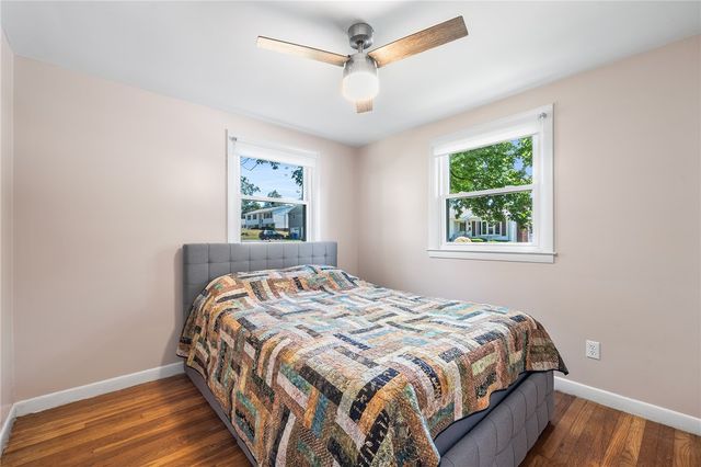 10 Craigie Street, North Providence, RI 02911