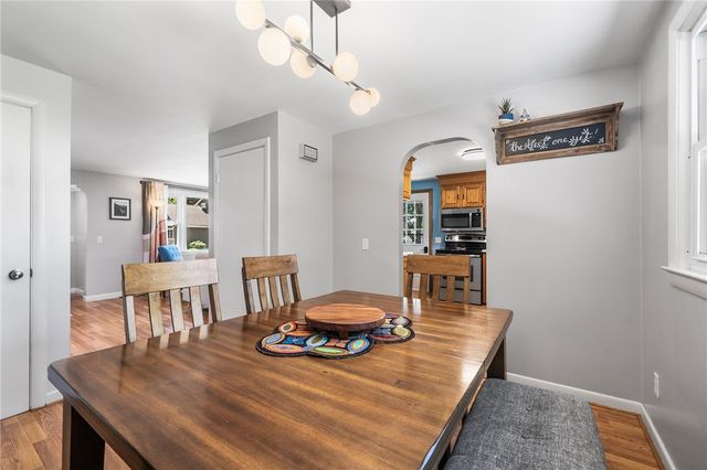 10 Craigie Street, North Providence, RI 02911