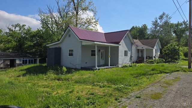 131 Carr Street, Blanchester, OH 45107