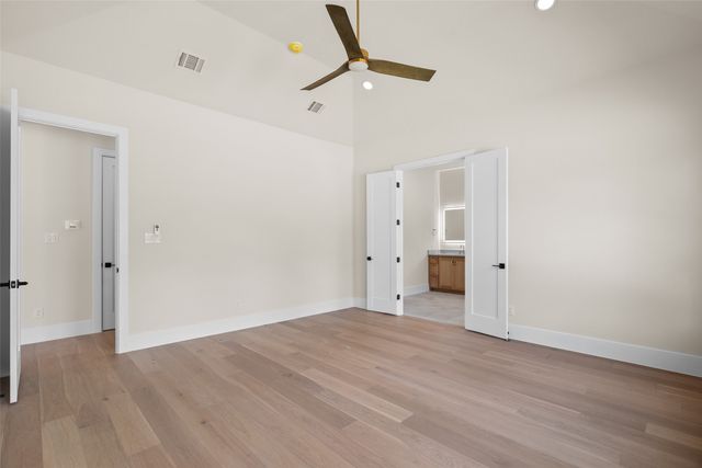 2416 Candlestick Drive, Granbury, TX 76049