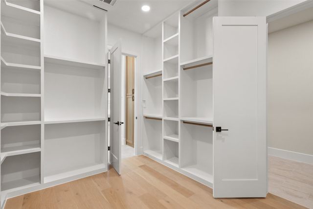 2416 Candlestick Drive, Granbury, TX 76049