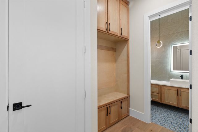 2416 Candlestick Drive, Granbury, TX 76049