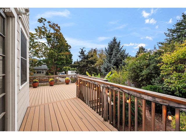 2307 Ne 42ND Ave, Portland, OR 97213