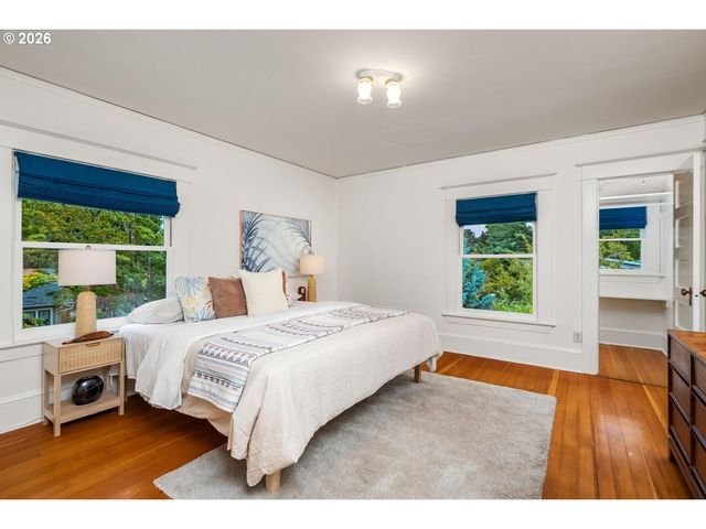2307 Ne 42ND Ave, Portland, OR 97213