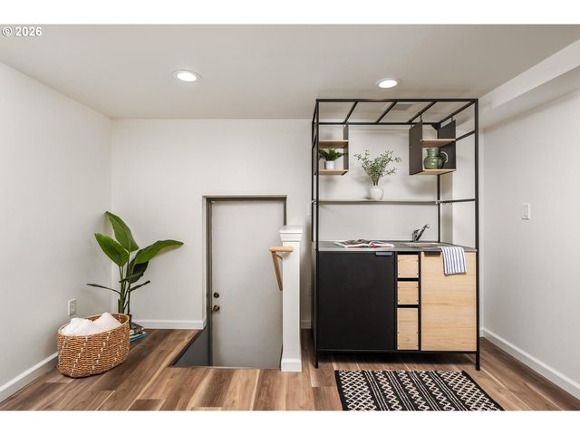 2307 Ne 42ND Ave, Portland, OR 97213