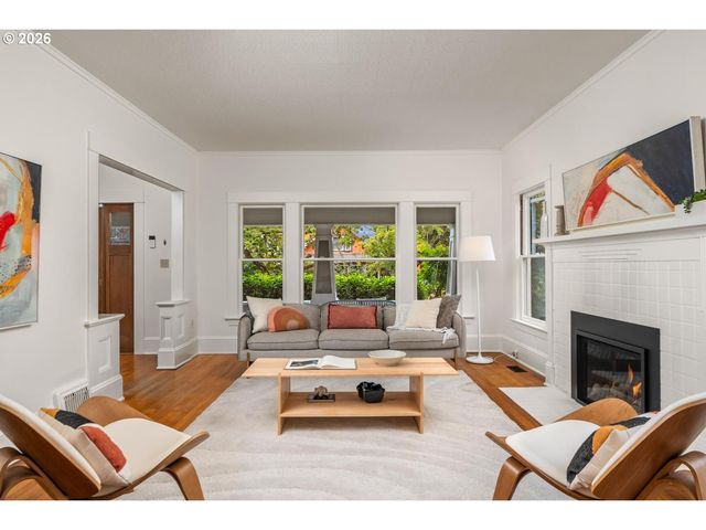 2307 Ne 42ND Ave, Portland, OR 97213