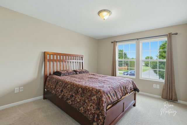 1037 Sunfield Drive, Holland, MI 49424