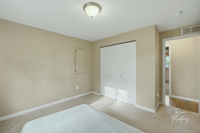 1037 Sunfield Drive, Holland, MI 49424