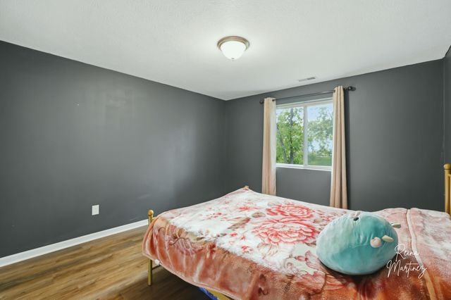 1037 Sunfield Drive, Holland, MI 49424