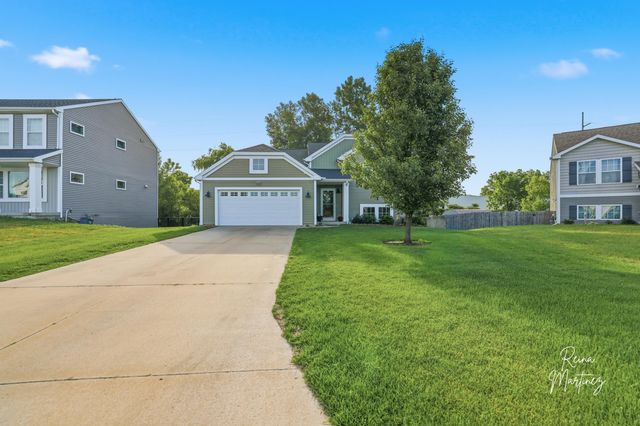 1037 Sunfield Drive, Holland, MI 49424