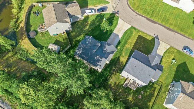 1037 Sunfield Drive, Holland, MI 49424