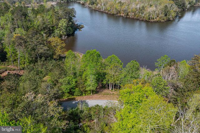 76 PINTAIL CT, Heathsville, VA 22473