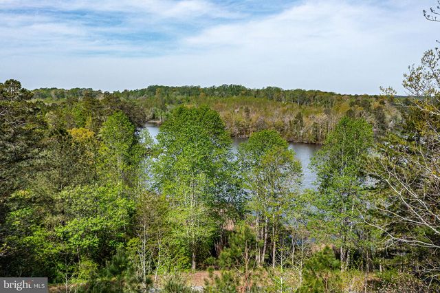 76 PINTAIL CT, Heathsville, VA 22473