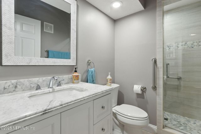 145 N CHAMPIONS Way 112, St. Augustine, FL 32092