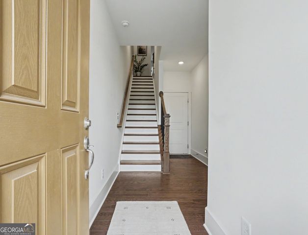 1569 Layton Lane NW, Atlanta, GA 30318