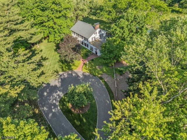 29 Bedens Brook Rd, Montgomery Twp., NJ 08558