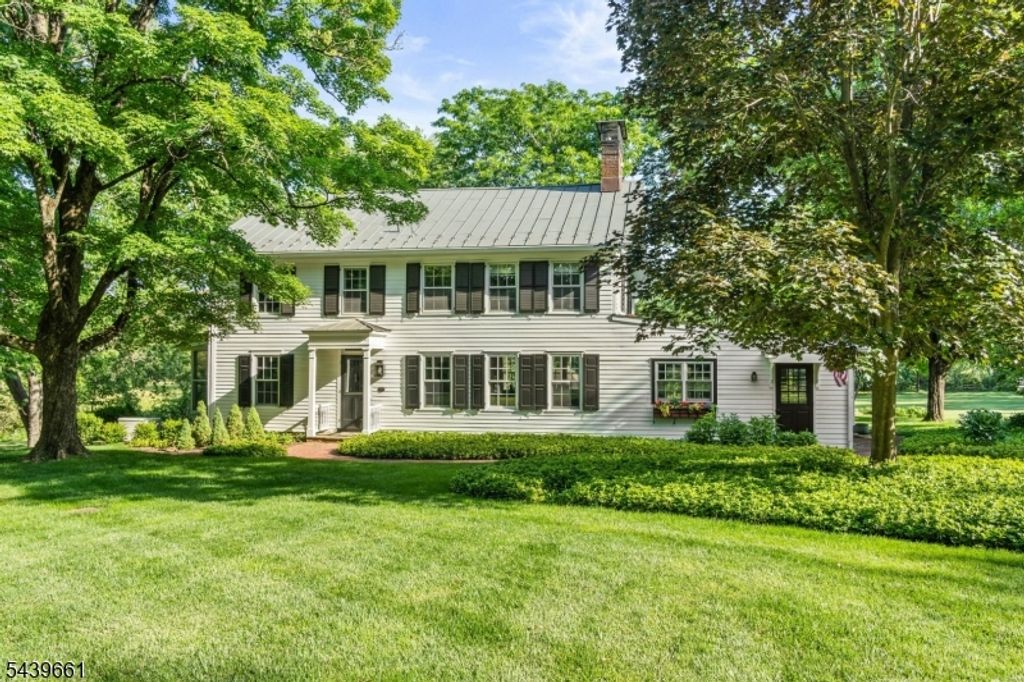 29 Bedens Brook Rd, Montgomery Twp., NJ 08558