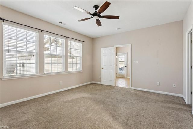 4405 Silver Fox LN, Williamsburg, VA 23188