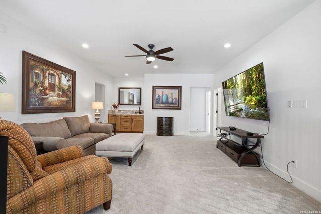 179 HORSESHOE BND, Boerne, TX 78006