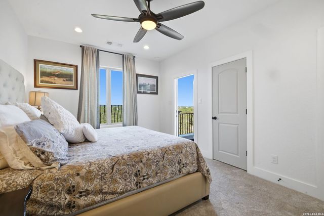 179 HORSESHOE BND, Boerne, TX 78006