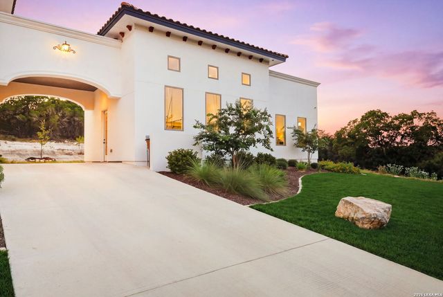 179 HORSESHOE BND, Boerne, TX 78006