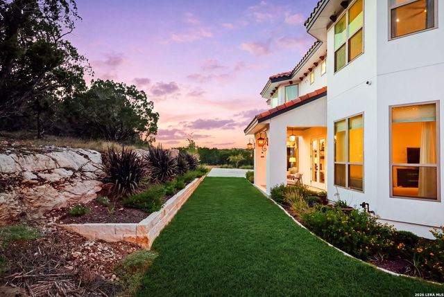 179 HORSESHOE BND, Boerne, TX 78006