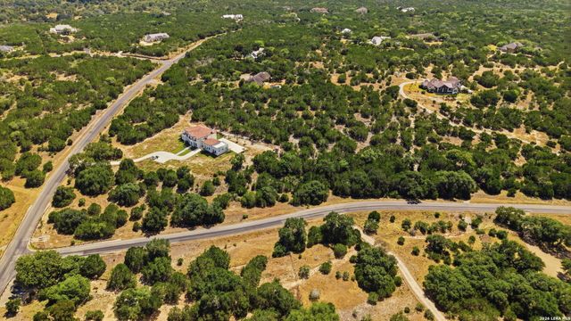 179 HORSESHOE BND, Boerne, TX 78006