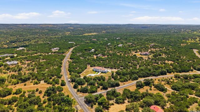 179 HORSESHOE BND, Boerne, TX 78006