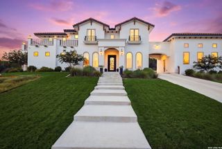 179 HORSESHOE BND, Boerne, TX 78006