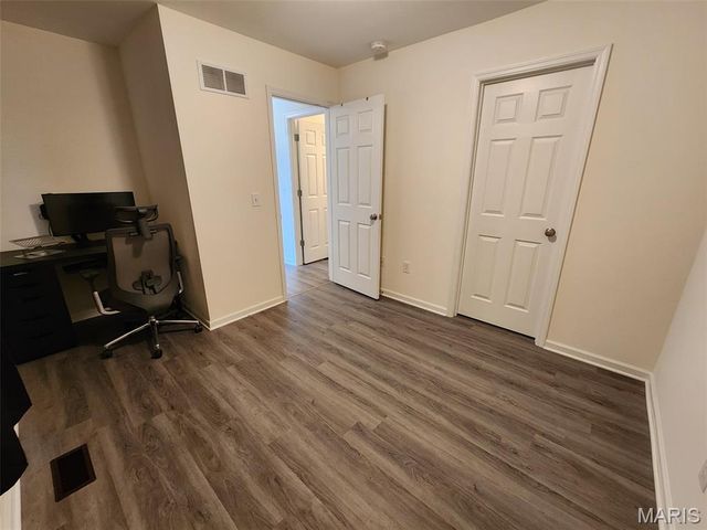 628 Vista Conn Drive, Unincorporated, MO 63125