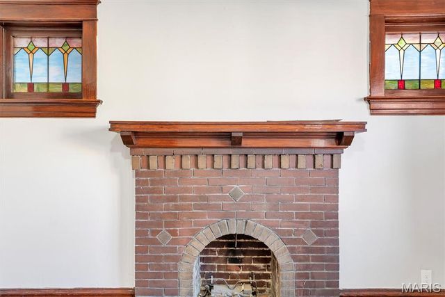 3442 Chippewa Street, St Louis, MO 63118