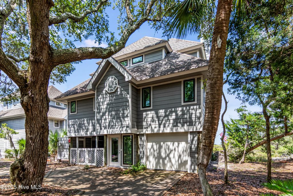 123 N Bald Head Wynd #9, Bald Head Island, NC 28461