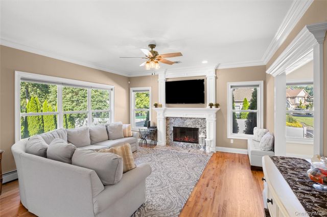 9 Valerie Court, Centereach, NY 11720