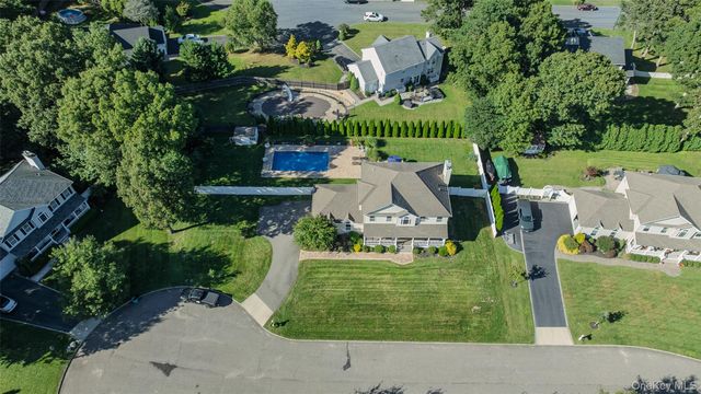 9 Valerie Court, Centereach, NY 11720