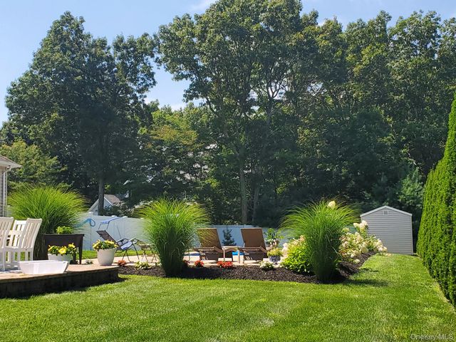 9 Valerie Court, Centereach, NY 11720