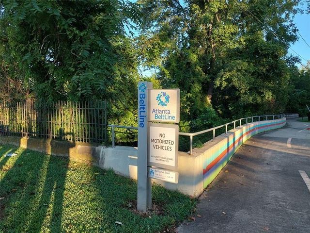 547 SW Westmeath Drive SW, Atlanta, GA 30310