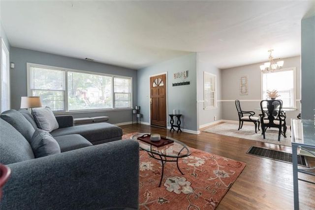 547 SW Westmeath Drive SW, Atlanta, GA 30310