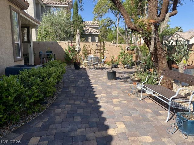 9329 Eagle Ridge Drive, Las Vegas, NV 89134