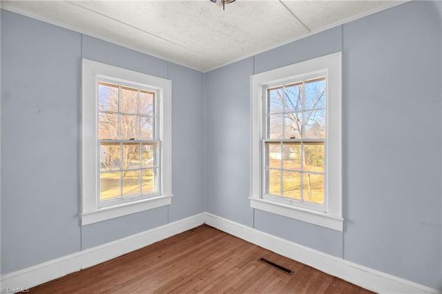 416 S Fayetteville Street, Liberty, NC 27298