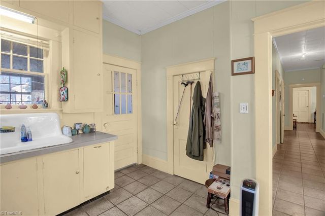 416 S Fayetteville Street, Liberty, NC 27298