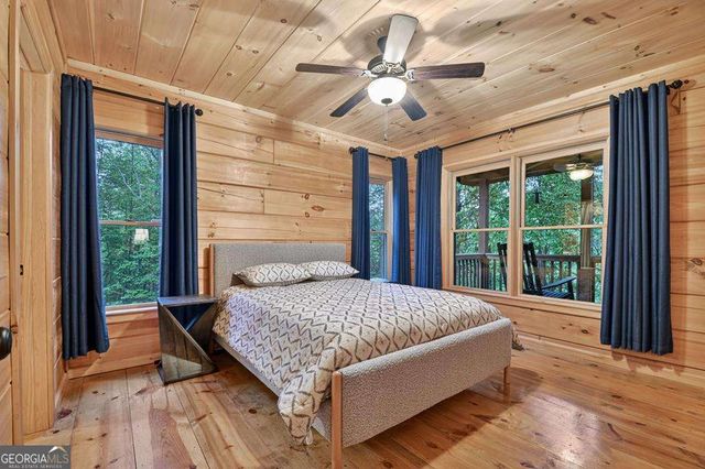 120 Christopher Drive, Ellijay, GA 30540