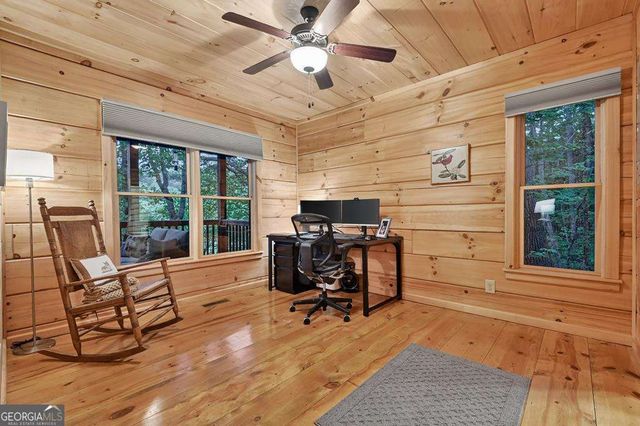 120 Christopher Drive, Ellijay, GA 30540