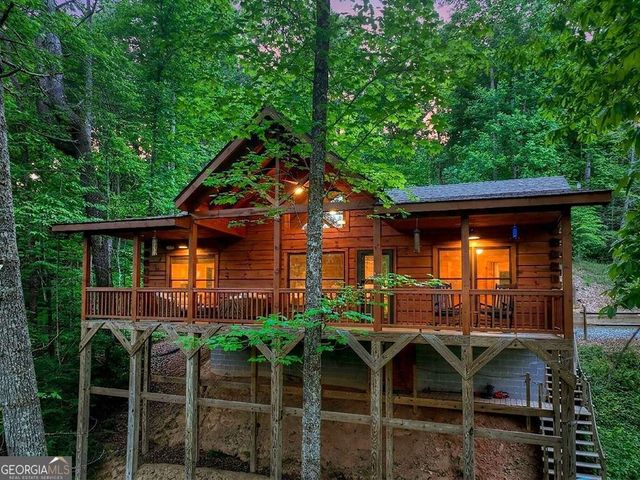 120 Christopher Drive, Ellijay, GA 30540